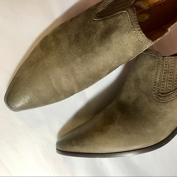 NWT Frye Eleanor Shortie Western Leather Boots - Picture 3 of 8